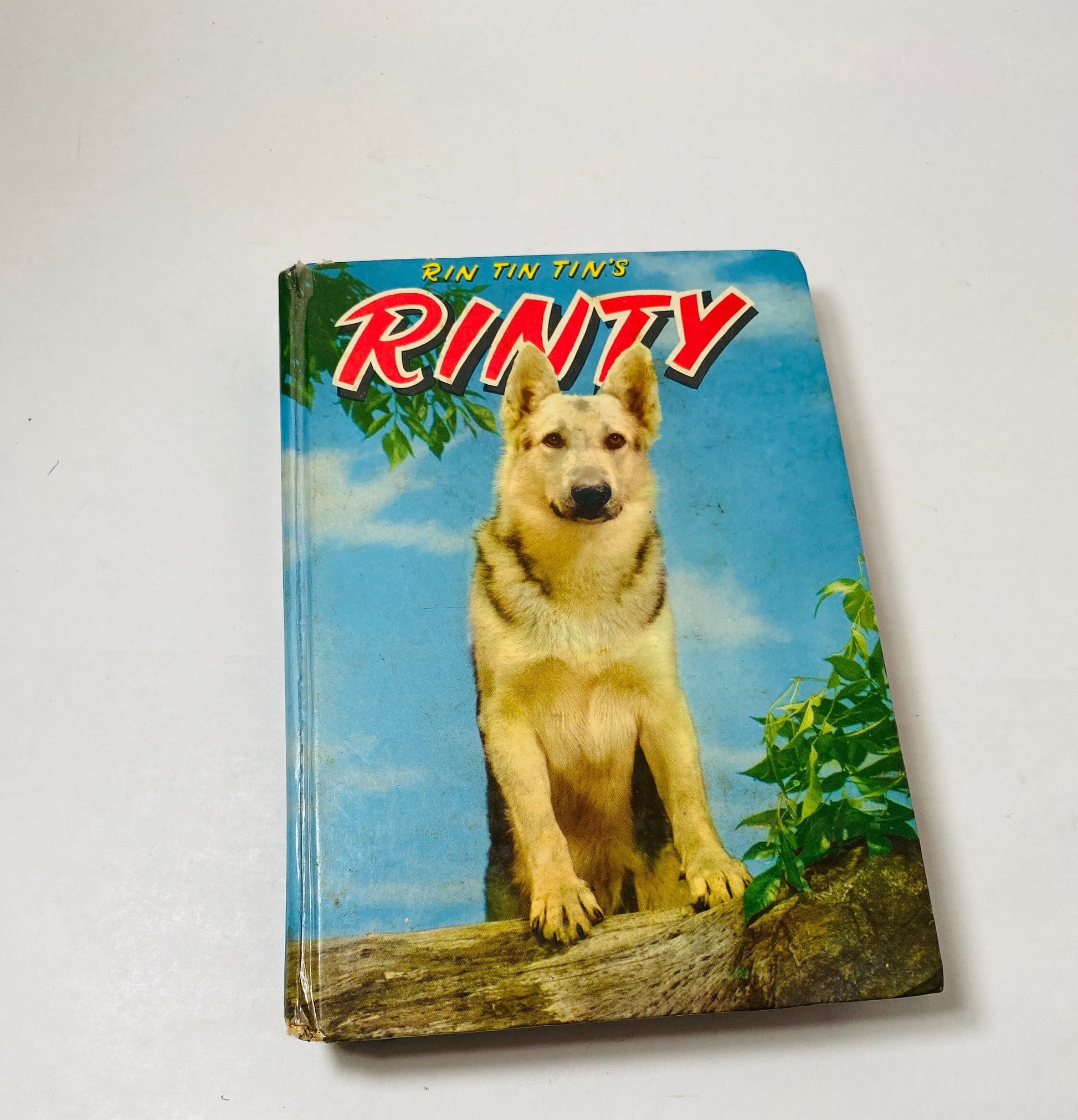 Rinty television vintage Rin Tin Tin book based on famous German Shepherd movie dog by Julie Campbell circa 1954 Cello Cameo Edition