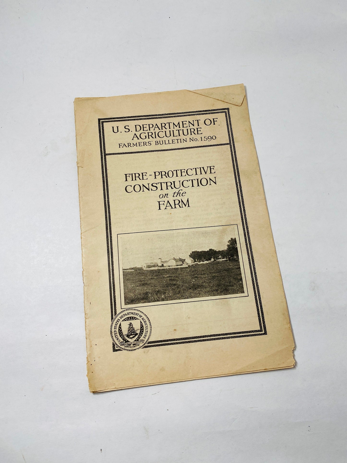1940s Vintage Agriculture Department farm booklets off grid homestead Sheep raising wood floor construction slaughtering livestock water